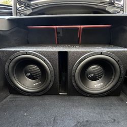 (2) 12 Inch Subwoofers With Box