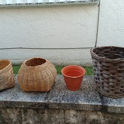 Baskets 4 Sizes 6in, 10,14in