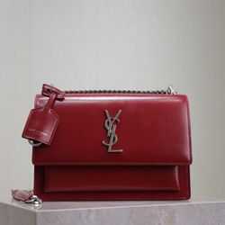 Crossbody bag