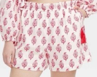 Women shorts