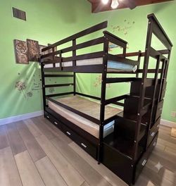 Bunk bed