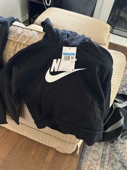 Girls Nike hoodie and Sweatpants size Medium