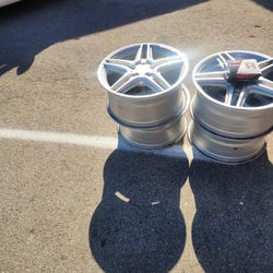 4 Mercedes Benz AMG Rims 