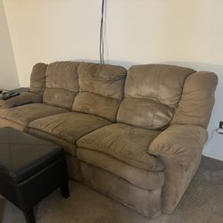 Couch With Reclining Chairs 