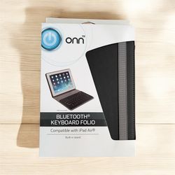 Built-In Bluetooth Wireless Keyboard And iPad Air Case NIB