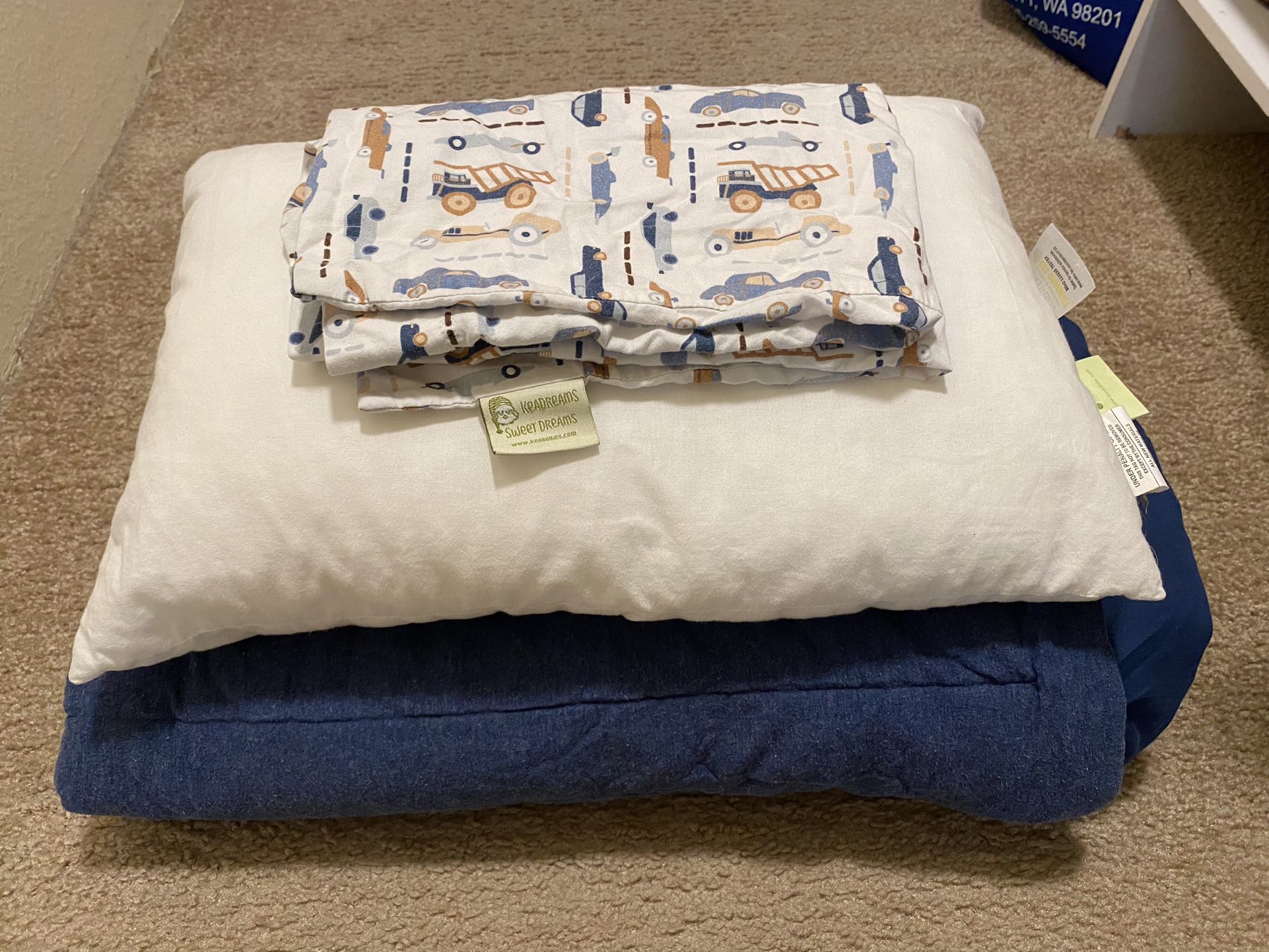 Toddler Pillow Fort Blanket, Pillow, Sheets