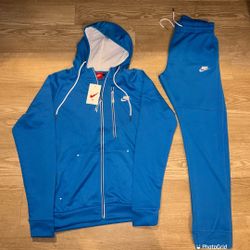 Blue N White Medium Nike Sweatsuit 
