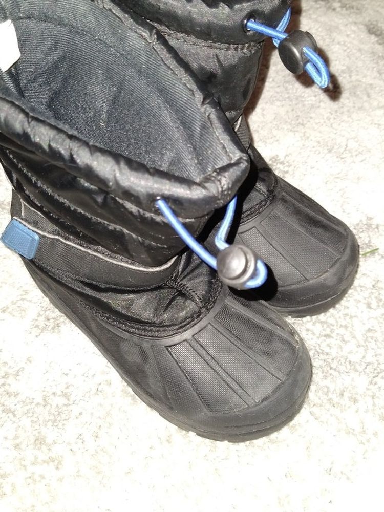 Snow Boots Size 2m