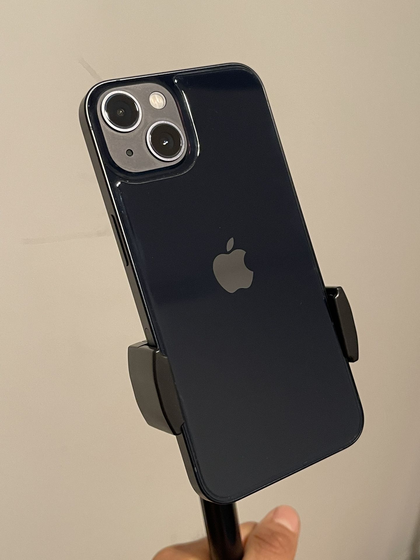 iPhone 13 128GB In Midnight From Boost Mobile 