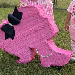 Custom Piñata 