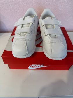 Nike White Sneakers with Velcro Straps US size 3Y