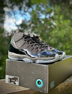 Air Jordan 11 Gamma -All SIZES