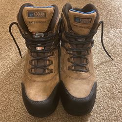 Women’s Kodiak Work Boots, Hardly Used, Amazing Condition . Size 9.5 