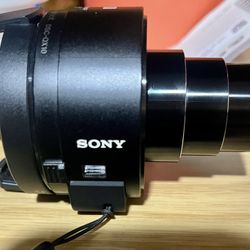 Sony Cyber-Shot DSC-QX10 Lens Style Digital Camera black