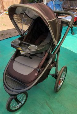 Graco Modes Jogging Stroller!