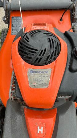 Husqvarna Self Propelled/ No bag