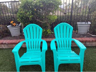 Free Chairs - Read Listing