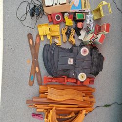 Vintage 1960's Hot Wheels & Eldon Car Racing Games w/ 1 Car -  Pickup near 91706