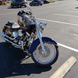 HARLEY DAVIDSON BLUE SOFTAIL DELUX 2007 27000 MILES