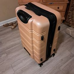 Rocklamd Luggage 28in Upright Hard Shell- Pink
