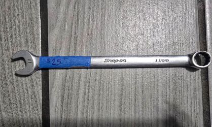 Snap on 0EXLM110A- 11mm wrench