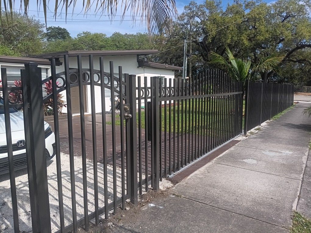 Picket Fence