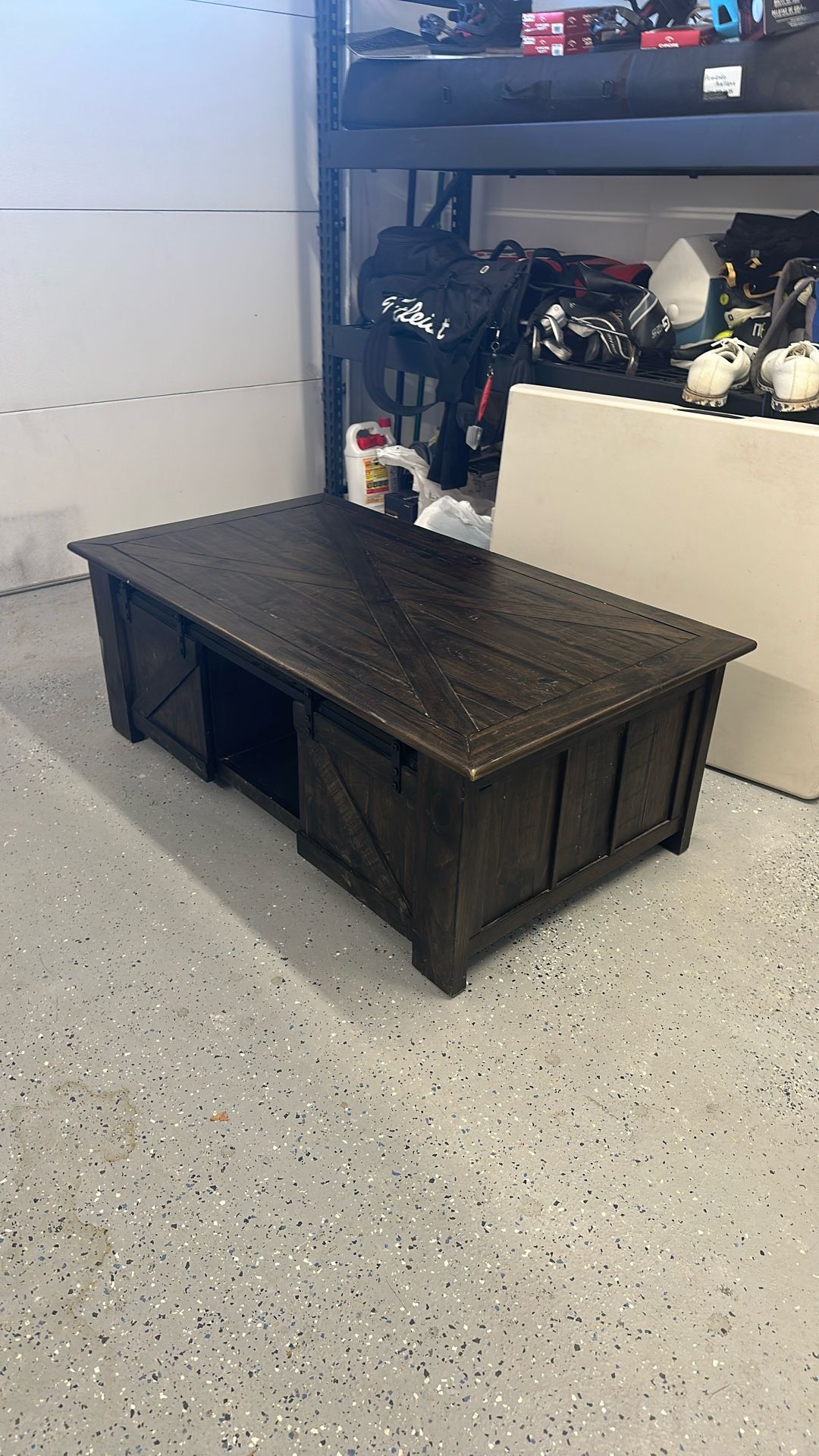 Lift-Top Coffee Table
