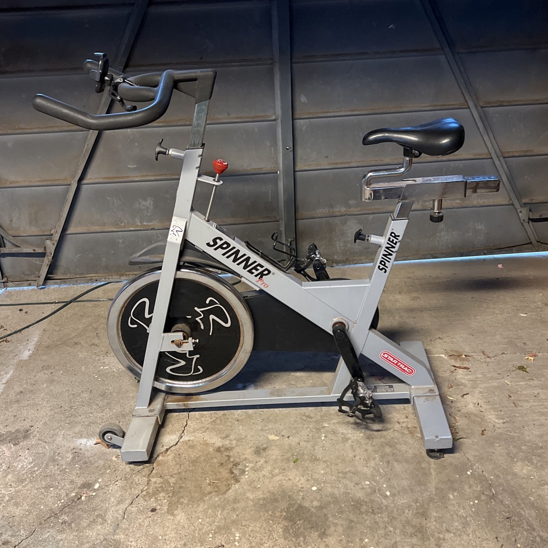 Star Trac Spinner Pro bike
