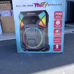 Pioneer PSX615 700 Watt All-In-One Party Speaker with Auracast