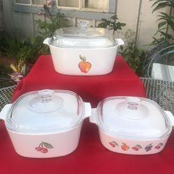 CORNING WARE VINTAGE CASSEROLE 