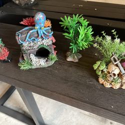 Fish Tank Decor