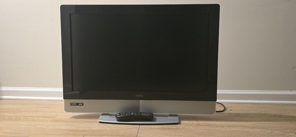 Vizio TV with Remote
