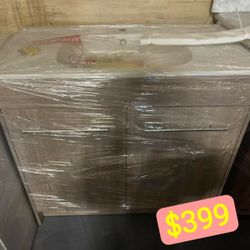 Clearance Sale – 36 inch Bathroom Vanities