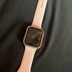 Apple Watch Series 4, 44mm, Rose gold 