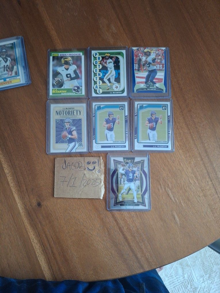 JJ MCCARTHY ROOKIE CARDS