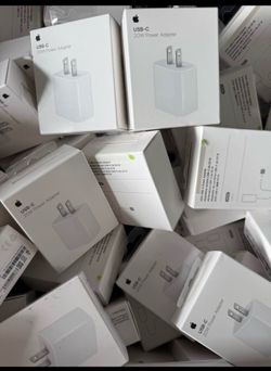 Original Apple USB-C 20W Power Adapter 🔌⚡