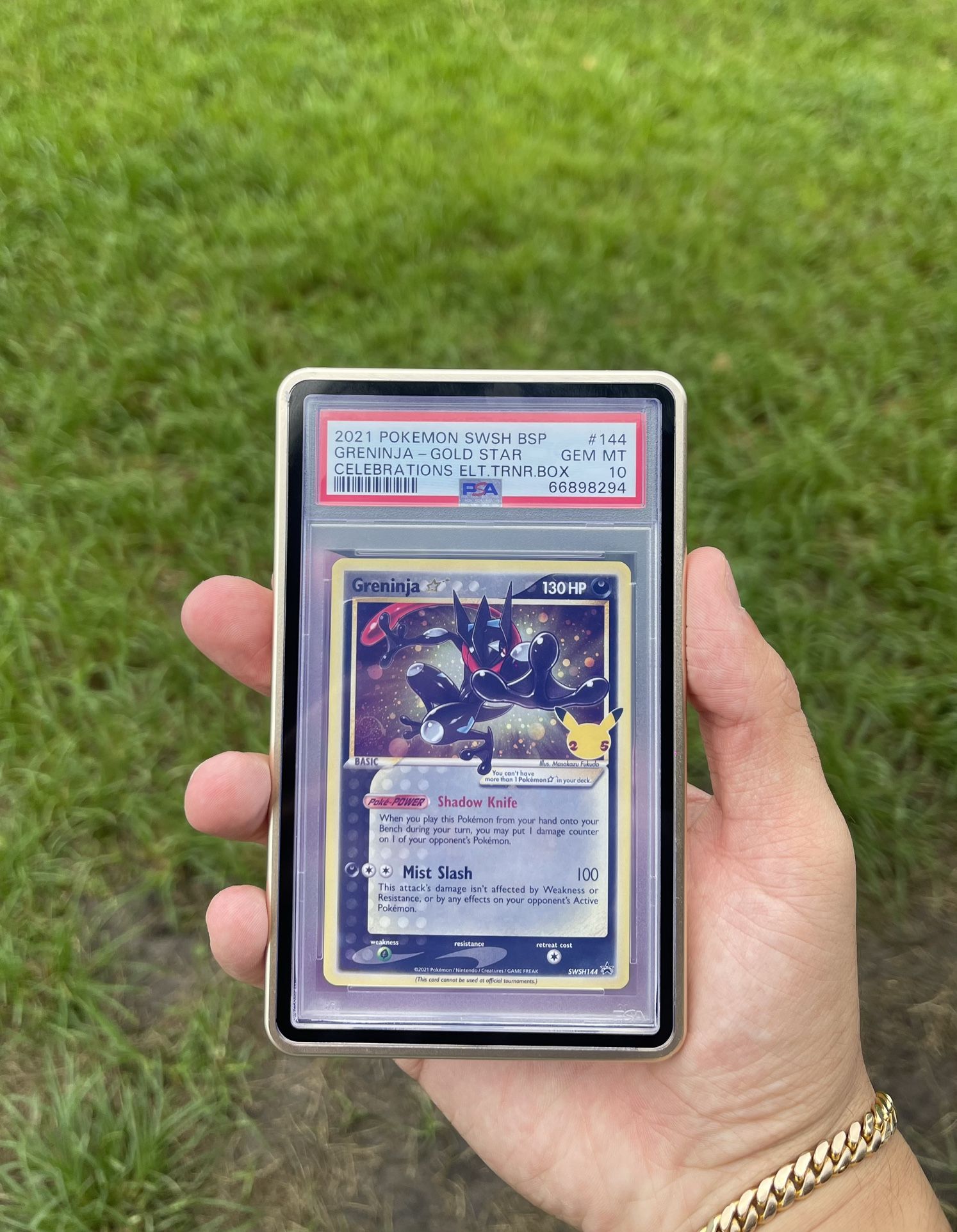 Pokemon Greninja Goldstar