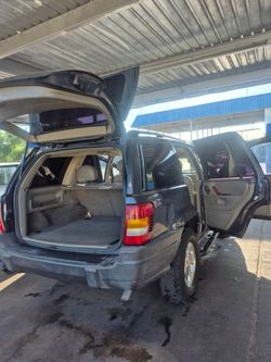 2002 Jeep Grand Cherokee