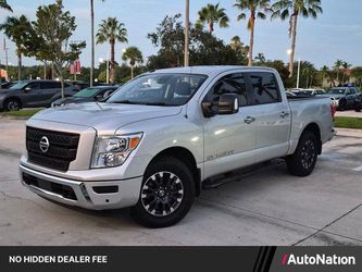 2020 Nissan TITAN