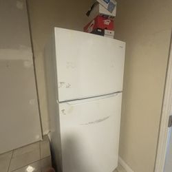 Refrigerator For Sale 