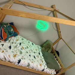 Toddler Bed 