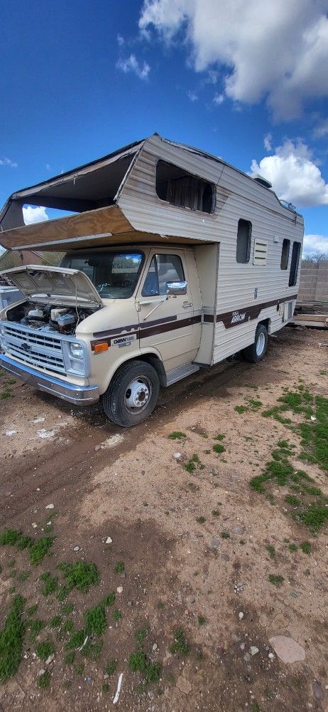 1986 Chevy Motorhome Project. Trade For Rv Trailer