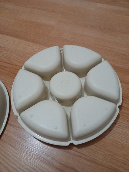 Tupperware Fruit Organizer