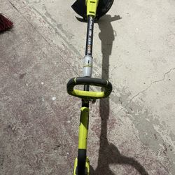 Ryobi Trimmer .