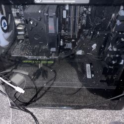 Gaming Pc (Easy To Upgrade)