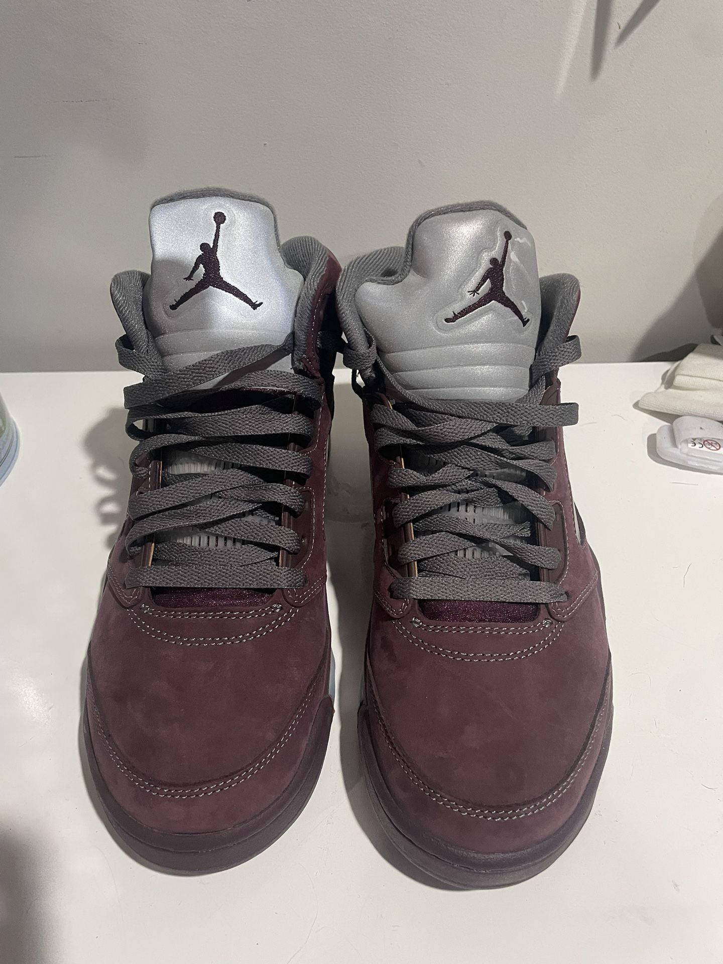 Jordan 5s burgundy 2023