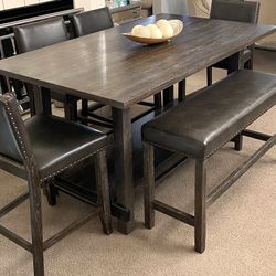 Dining Room Table Set 