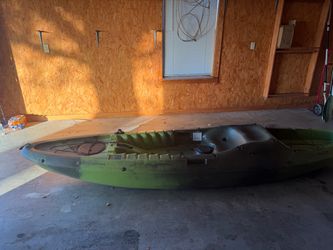 Perception Striker 11.5 Fishing Kayak