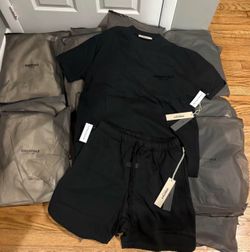 Black fear of god essentials Set✅📲
