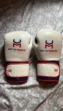 Hit n move boxing gloves